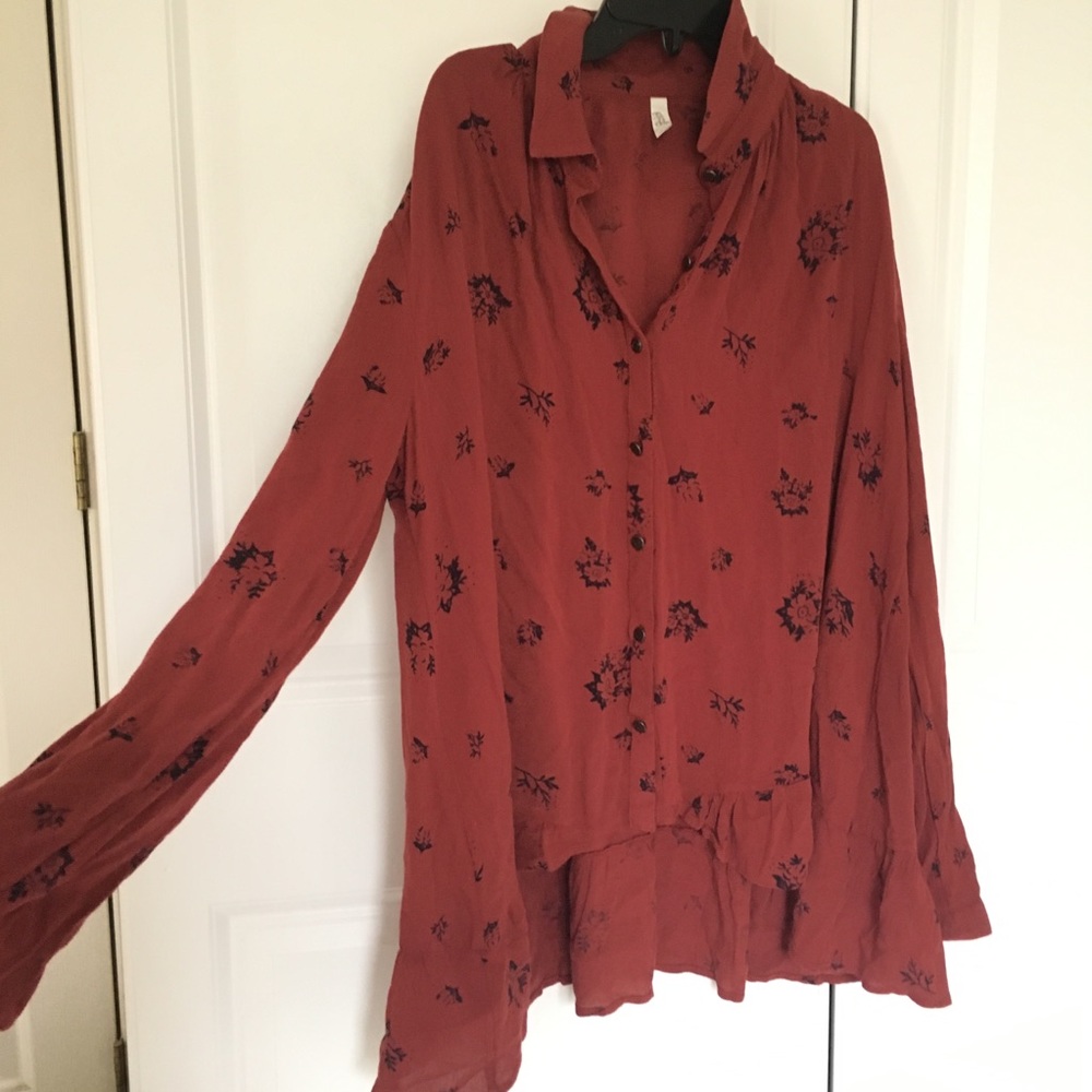 Free People Long Sleeve Hi Low Printed Blouse